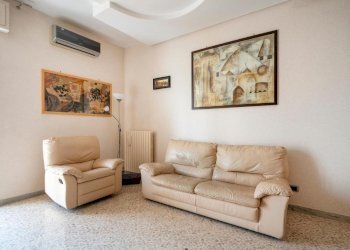 soggiorno - Trilocale via mengano, Monopoli - foto 4