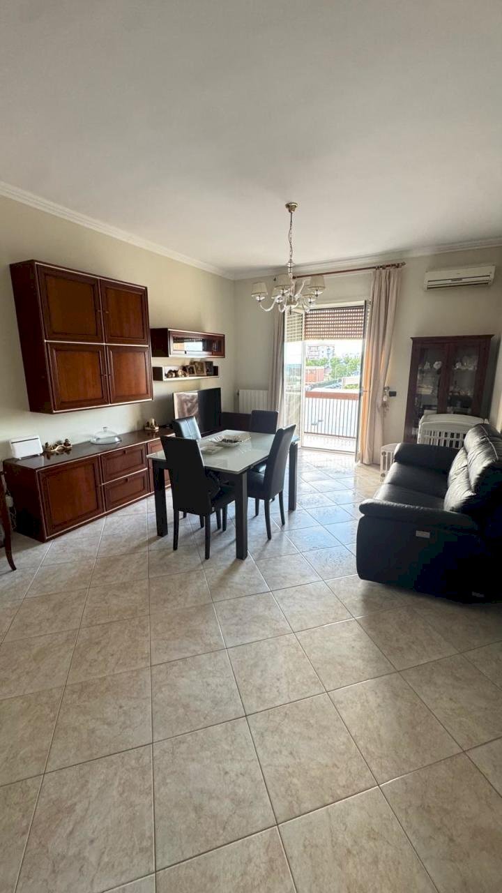 SOGGIORNO - Three-room apartment Via benedetto croce, Monopoli - photo 2