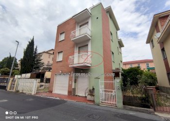 Elegante appartamento in piccola palazzina - Quadrilocale Via Mario Capocaccia 54, Diano Marina - foto 2