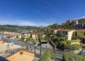 WhatsApp Image 2025-05-23 at 21.15.39 (2).jpeg - Three-room apartment VIA PRIVATA MAZZA  12, Imperia - photo 1