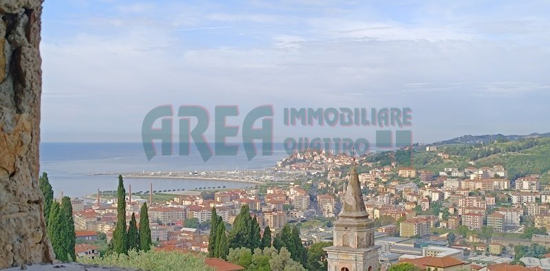 IMG_20240513_081924.jpg - Villa Via Fanny Roncati Carli, Imperia - photo 1