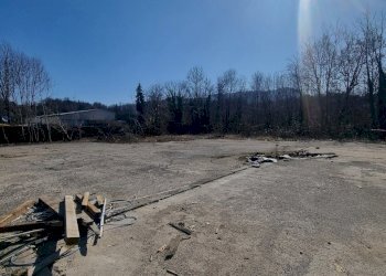 20250307_124019.jpg - Terreno edificabile Via Salvo d' Acquisto 8, Preseglie - foto 2