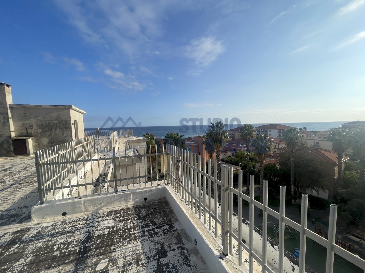 IMG_4244.JPG - Trilocale Corso Villaregia 44, Riva Ligure - foto 1