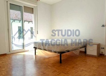 55e34e5c-cd05-4f43-ac88-5655cf9289f6.jpg - Trilocale Via Lamarmora, Sanremo - foto 8