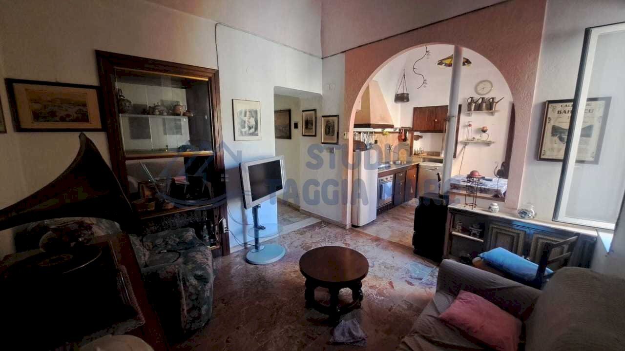 Immagine WhatsApp 2025-09-03 ore 11.02.08_54b643aa - Three-room apartment Via Fontana, Badalucco - photo 2