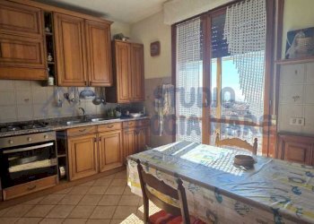 11.jpg - Quadrilocale Via Pastonchi, Riva Ligure - foto 13