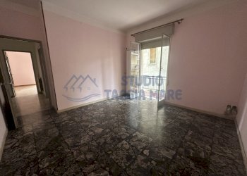 3.JPG - Trilocale Via Giardino, Riva Ligure - foto 2