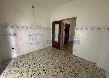 14.JPG - Trilocale Via Giardino, Riva Ligure - foto 9