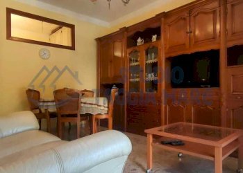 a062df94-9c55-4866-9c1b-7e48ee18544e.jpg - Trilocale Via Cristoforo Colombo, Vallecrosia - foto 3