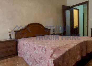 e9d29773-ccb6-4a91-86d1-26f83c66e948.jpg - Trilocale Via Cristoforo Colombo, Vallecrosia - foto 5