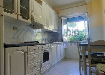 53a06f7c-5fec-4e03-a2e0-54dd2f10fb3d.jpg - Trilocale Via Cristoforo Colombo, Vallecrosia - foto 9