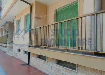 3a3e9e3a-b98f-434b-83fa-39208ca0c1e9.jpg - Trilocale Via Cristoforo Colombo, Vallecrosia - foto 13