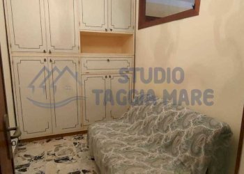 ebe80526-8de1-4434-a3aa-1976e4658fc7.jpg - Trilocale Via Cristoforo Colombo, Vallecrosia - foto 23