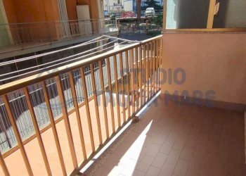 cb24fbca-67cc-4fd3-83ec-b1735836ab9c.jpg - Trilocale Via Cristoforo Colombo, Vallecrosia - foto 26