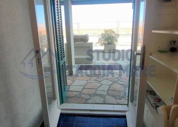 6bb45866-797d-4ff9-b8cb-d57c9c4e6d79.jpg - One-room apartment Strada Statale 1, Sanremo - photo 4