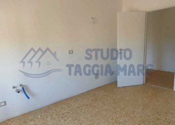 2cb61693-46d5-4bfe-9456-95729408225c.jpg - Appartamento Via Goffredo Mameli, Taggia - foto 5