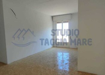 082ecb7c-d219-477a-aa79-5c71164cde66.jpg - Appartamento Via Goffredo Mameli, Taggia - foto 8