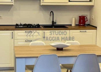 5d6d72d7-bcc0-4f18-b0bc-e152fd58dc5c.jpg - Bilocale Corso degli Inglesi, Sanremo - foto 4