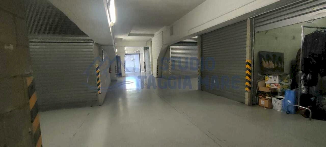 b0a659ce-3849-4f84-a8ae-f326a7a1cd17.jpg - Box Via Levà, Taggia - foto 1