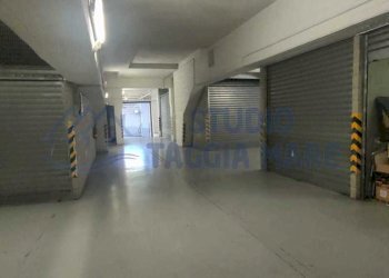 b0a659ce-3849-4f84-a8ae-f326a7a1cd17.jpg - Box Via Levà, Taggia - foto 1