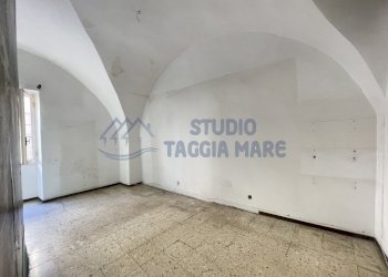 IMG_2622.JPG - Quadrilocale piazza cavour, Taggia - foto 13