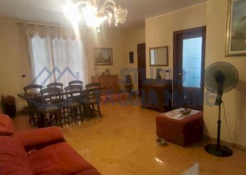 86e7ca6d-d3b0-45dc-b7e9-8f83948c08d9.jpg - Independent house Corso della Repubblica, Camporosso - photo 5