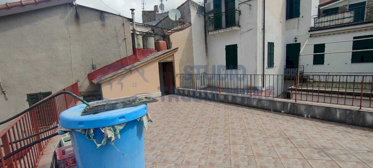 1f8957ce-58e2-46ae-9ac4-8e3b9f81b45a.jpg - Appartamento vicolo Savona, Sanremo - foto 3