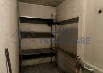 e6b1f63a-a403-4d9d-8ab7-543a9ee2201a.jpg - Capannone Via Zeffiro Massa 118, Sanremo - foto 3