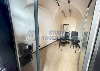 IMG_1551.JPG - Ufficio via soleri, Taggia - foto 1