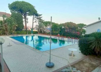 1dd4d930-6d50-40b8-94ec-bab6e2be8bd7.jpg - Box Via Padre Semeria 516, Sanremo - foto 4