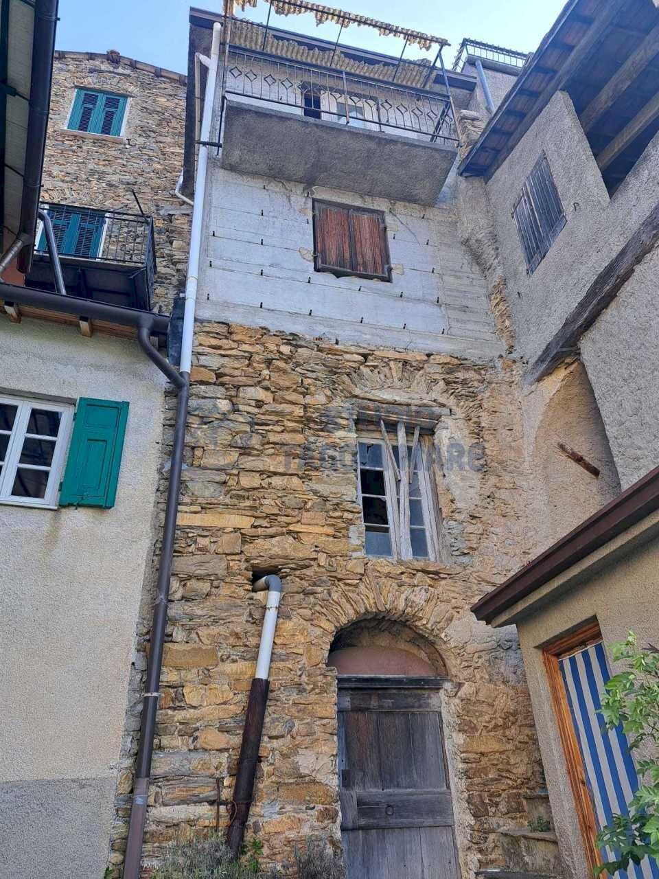 Immagine WhatsApp 2025-06-07 ore 11.54.32_a344f07b - Porzione di casa Via Quattro Novembre, Molini di Triora - foto 1