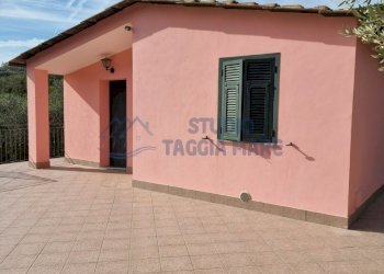 PHOTO-2023-03-06-10-41-37 11.jpg - Villa Via Fanny Roncati, Imperia - foto 4