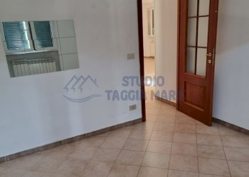 PHOTO-2023-03-06-10-41-40 14.jpg - Villa Via Fanny Roncati, Imperia - foto 26