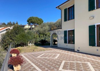 PHOTO-2025-05-30-19-18-44.jpg - Villa Via Fanny Roncato, Imperia - photo 19