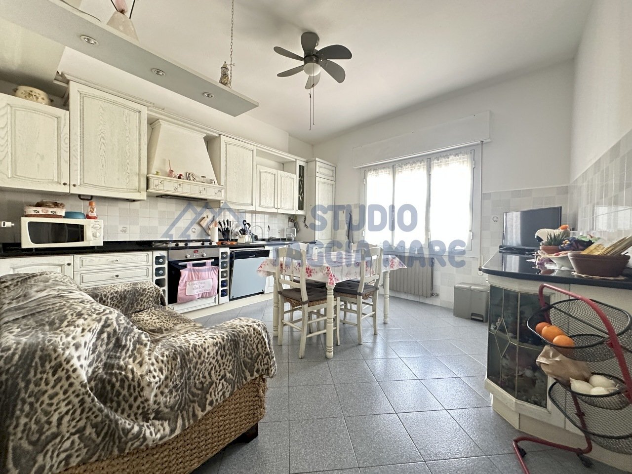 13.JPG - Quadrilocale Via Sebastiano Caboto, Taggia - foto 3