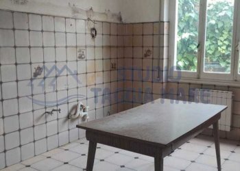 0a5a1229-e14a-4d3b-9993-19e2060385ea.jpg - Independent house via duca d'aosta 87, Sanremo - photo 18