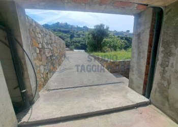 Immagine WhatsApp 2025-05-29 ore 12.09.53_18923a16 - Villa Corso Marconi, Ospedaletti - photo 15