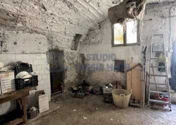 3.JPG - Magazzino PIAZZA G BATTISTA, Terzorio - foto 3