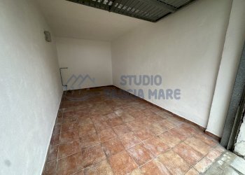 IMG_4314.JPG - Box Strada Casai, Riva Ligure - foto 1