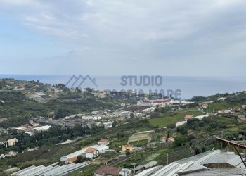 IMG_4138.JPG - Terratetto - Terracielo Via Castello, Sanremo - foto 1