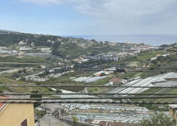 IMG_4140.JPG - Terratetto - Terracielo Via Castello, Sanremo - foto 7