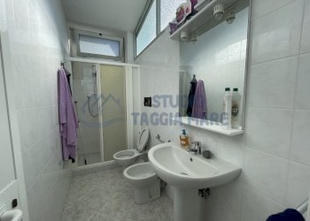 IMG_8563.JPG - Magazzino Strada Sen. Ernesto Marsaglia, Sanremo - foto 9