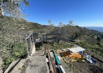 IMG_8535.JPG - Magazzino Strada Sen. Ernesto Marsaglia, Sanremo - foto 11