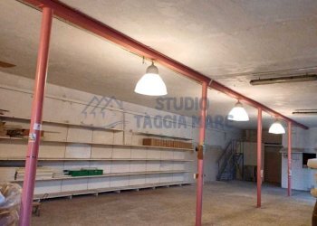 PHOTO-2024-12-02-15-36-07.jpg - Laboratorio Via Primo Maggio, Taggia - foto 1