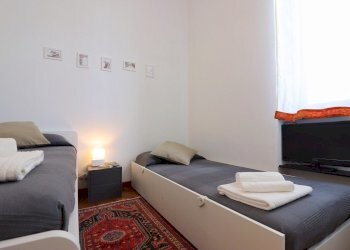 camera doppia.jpg - Appartamento Via Cesare Battisti 4, Genova - foto 8