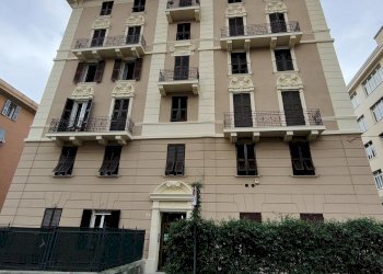 palazzo.jpg - Appartamento Via Cesare Battisti 4, Genova - foto 13