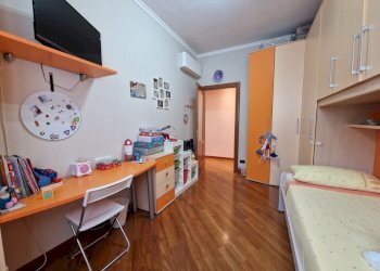 camera 2 b appartamento via giuffrida genova.jpg - Appartamento Via Graziella Giuffrida 11, Genova - foto 18