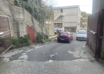 zona box vendita via robino marassi genova.JPG - Box Via Aurelio Robino 96, Genova - foto 8