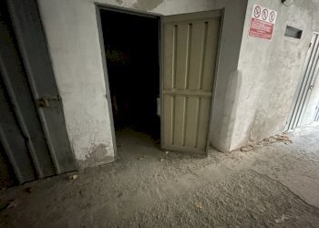 accesso cantina Via Robino Marassi Genova (6).JPG - Warehouse Via Aurelio Robino 309, Genova - photo 9