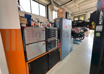 IMMAGINE09-ink.jpeg - Non Alimentare Imola - foto 9